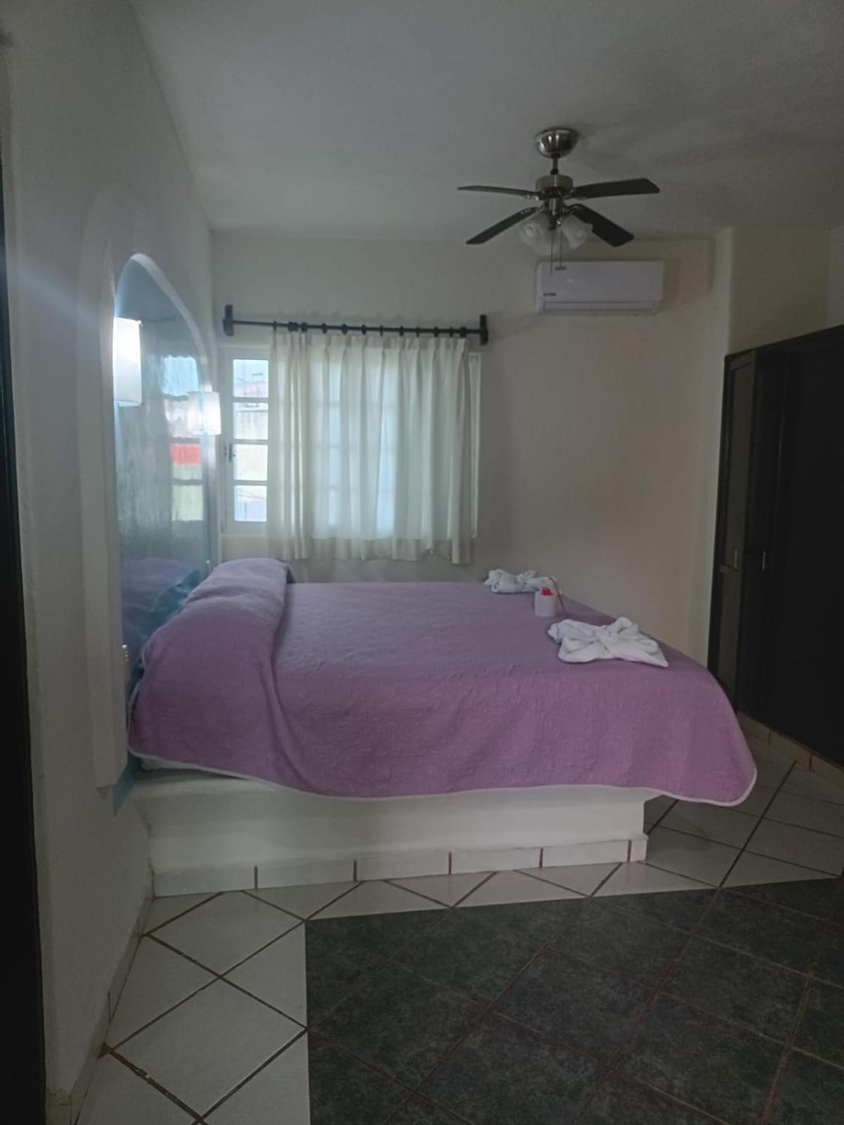 Hotel Atlantida Playa del Carmen Esterno foto